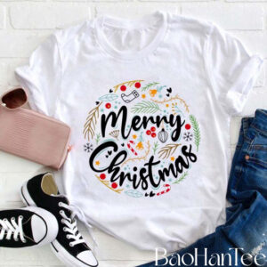 Ho Ho Merry Christmas T-Shirt – Holiday Wreath and Ornament Design by BaoHanTee