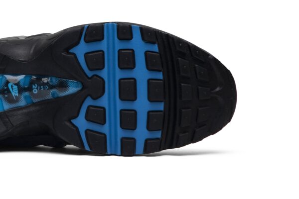 Nike Air Max 95 OG Crystal Blue AT8696-100 - Image 12