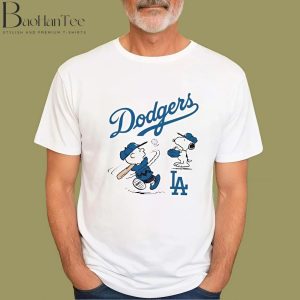 Peanuts Charlie Brown And Snoopy Playing Baseball Los Angeles Dodgers Shirt